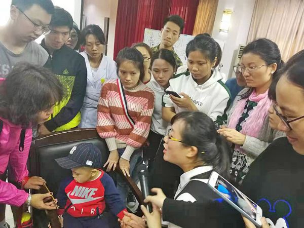 金掌派非遺技術(shù)海南省中醫(yī)院傳承班