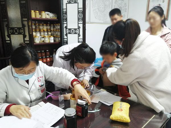 穴位貼敷專業(yè)